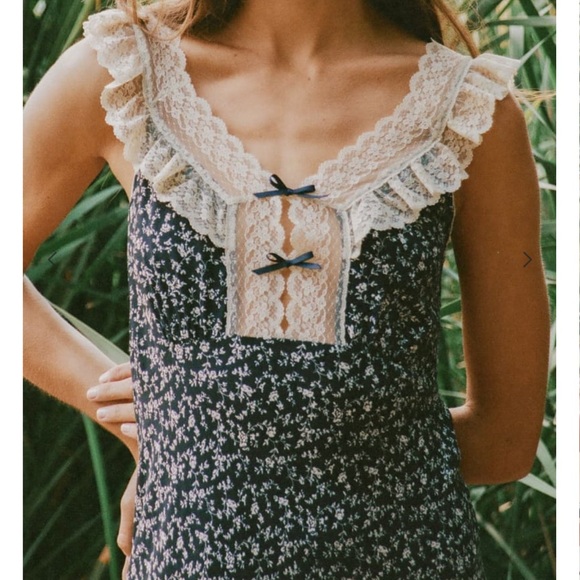 Rumored Windsor Maxi Dress NWT - Picture 4 of 8